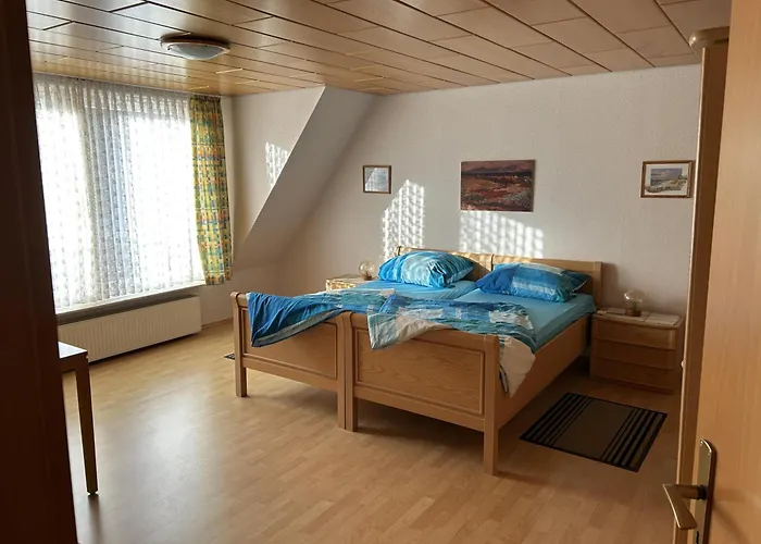 Haus-dornroeschen-wohnung-kaap בורקום